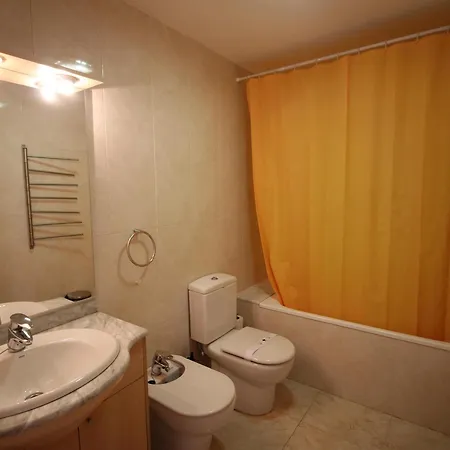 Moderno Con Piscina, Jardin, Cerca De La Playa, Ciudad Y Rutas De Senderismo - Es-228-74 Llanca